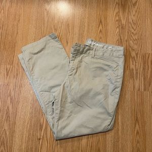 Eddie Bauer Curvy Womens Mid-Rise Straight Jeans